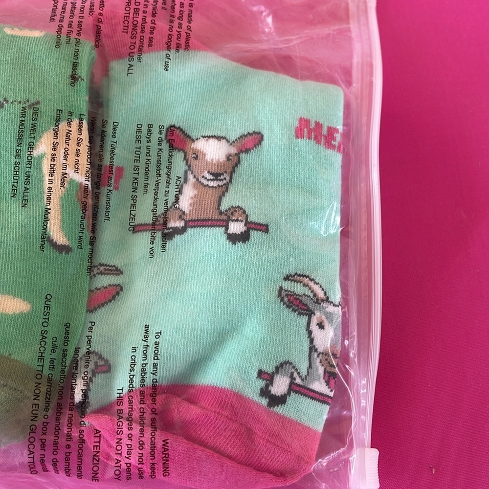 Goat socks - Picture 3 of 4